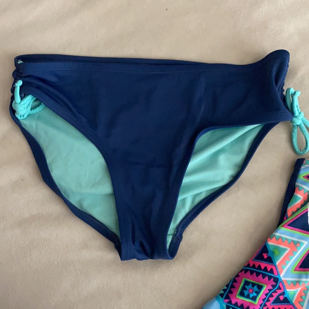 Tankini - Picture 2 of 4